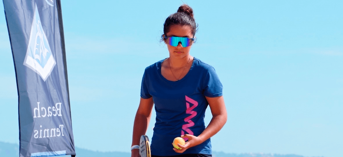 ¡Fernanda Pimentel conquista la cima del tenis playa junior mundial!