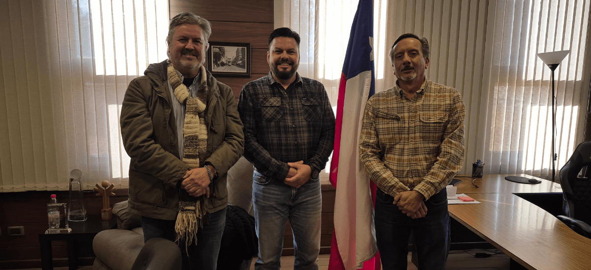 Comisión Revisora de Cuentas se constituye en la Federación de Tenis de Chile